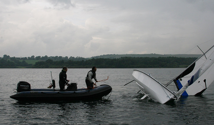 Towline looped over keel bulb - 4 of 4